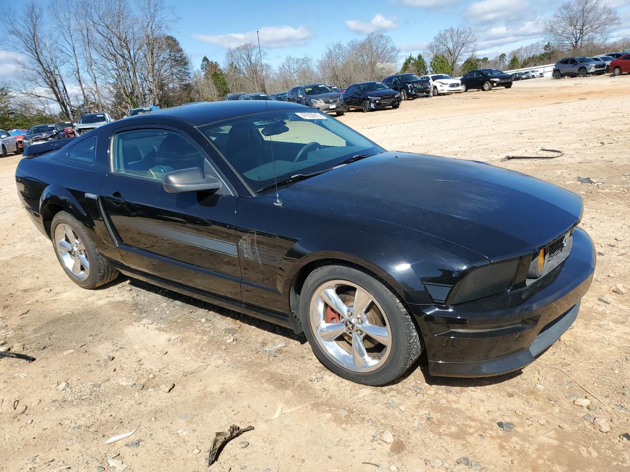 2007 Ford Mustang - Image 4