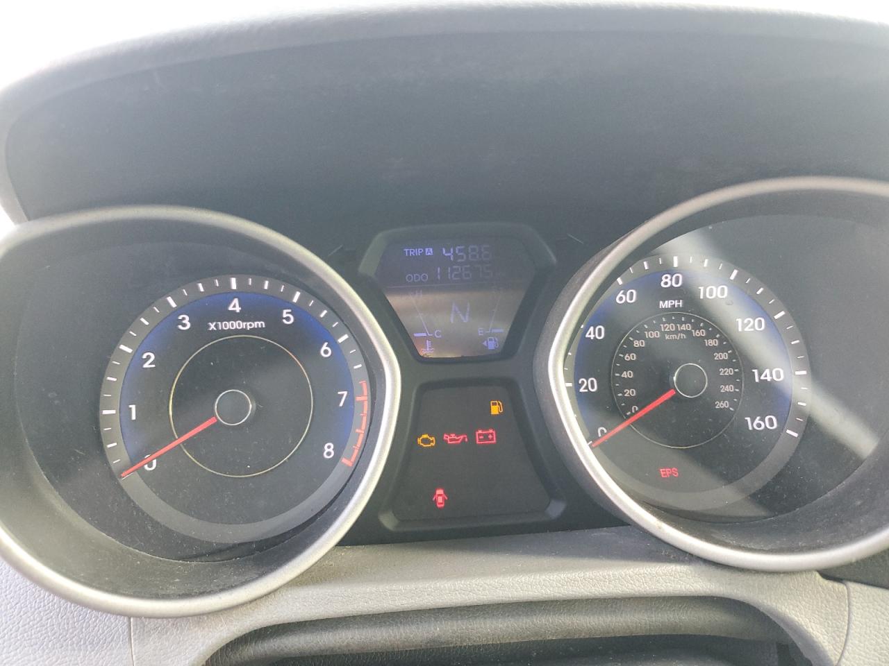 2011 Hyundai Elantra - Image 9