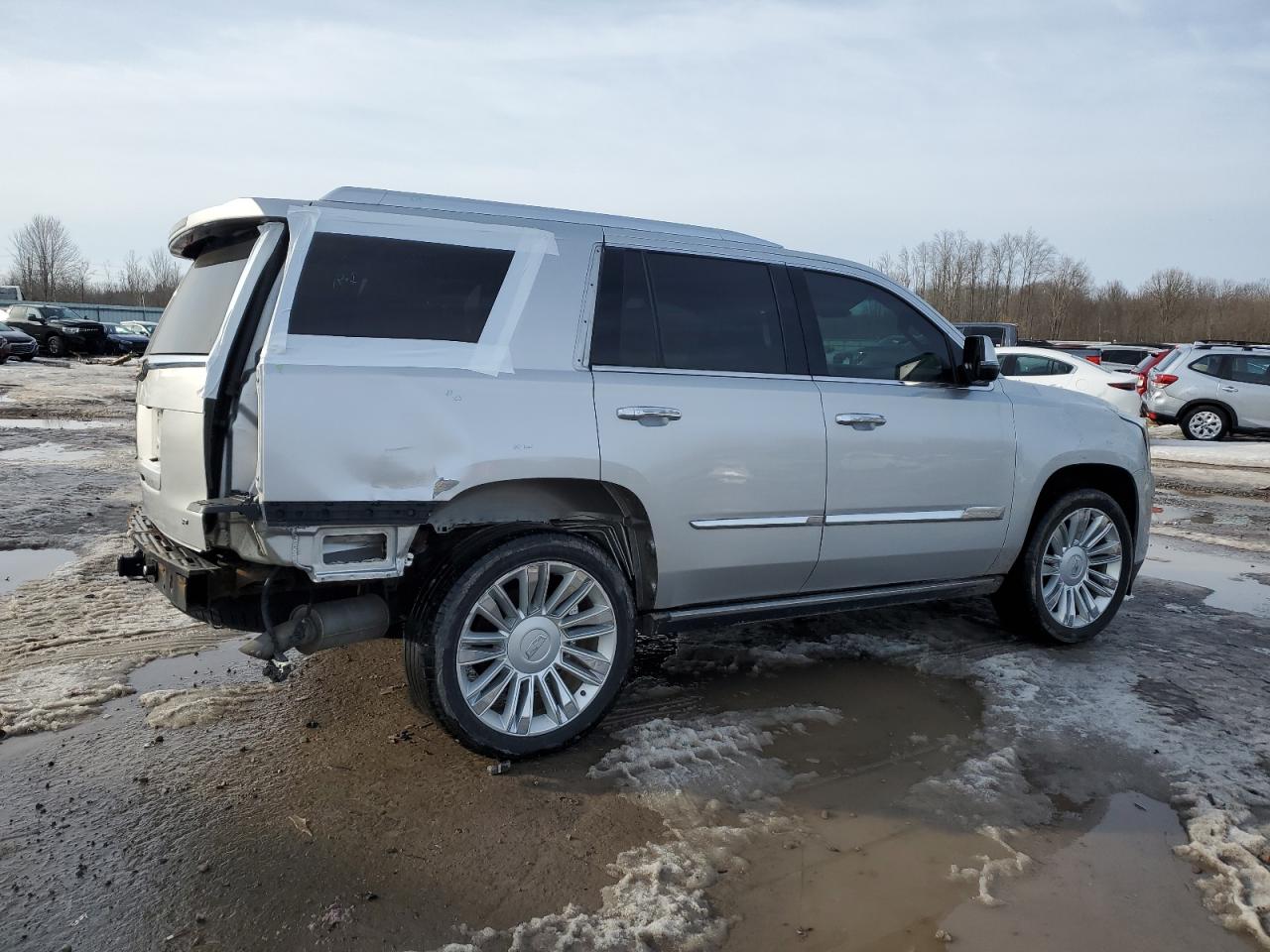 2015 Cadillac Escalade - Image 3