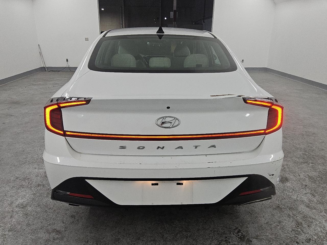 2023 Hyundai Sonata - Image 6