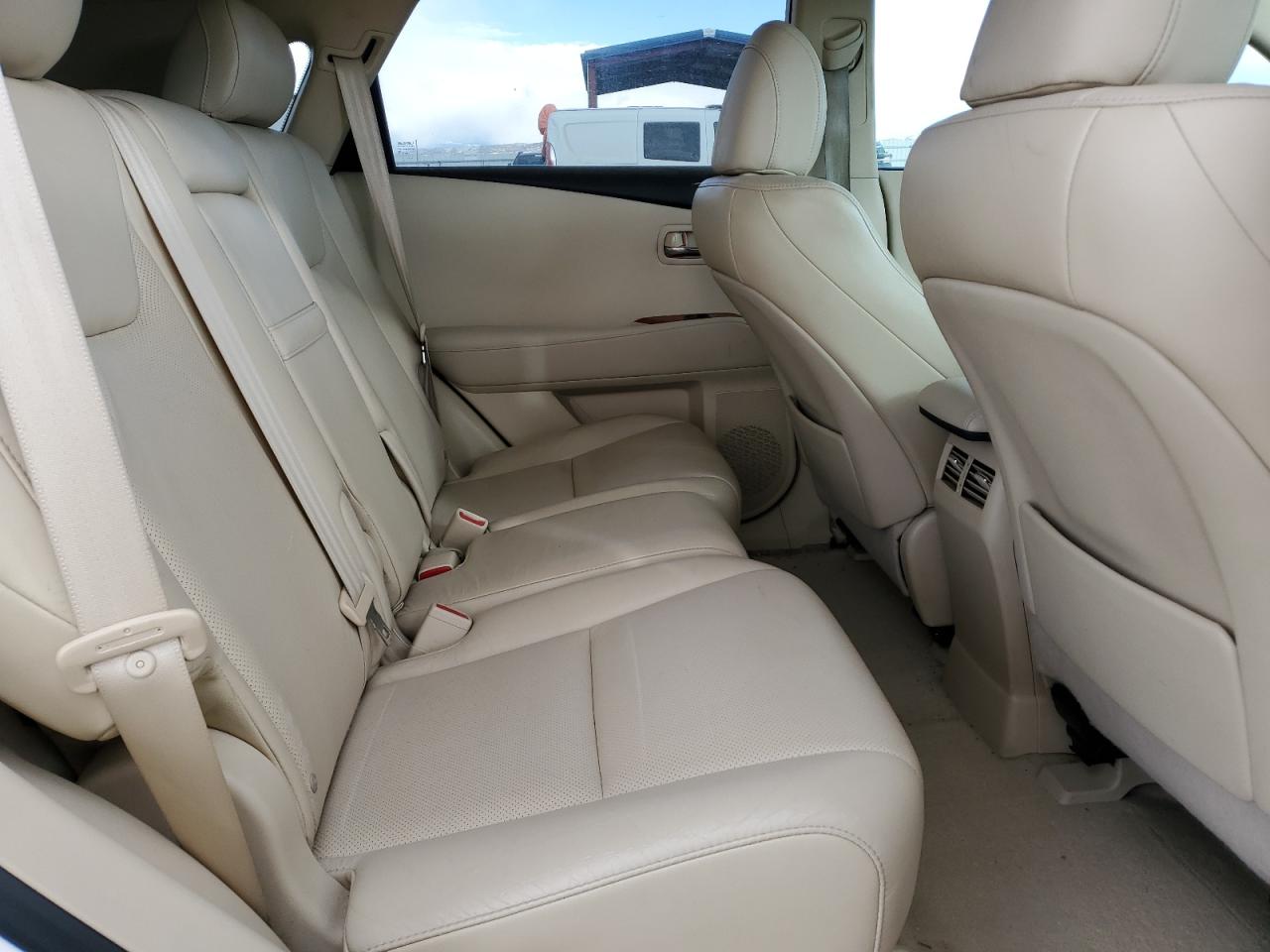 2011 Lexus RX - Image 11