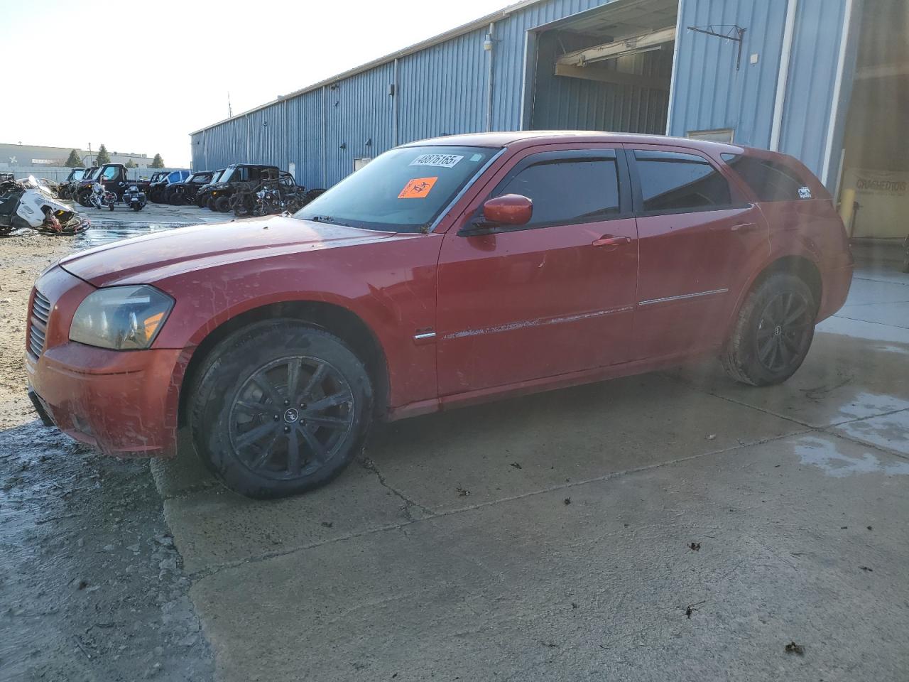 2005 Dodge Magnum - Image 1