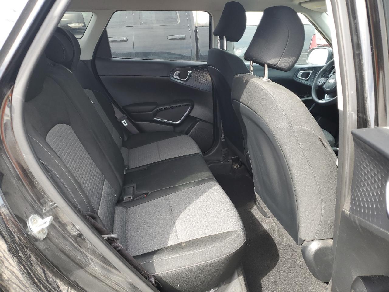 2021 Kia Soul - Image 10