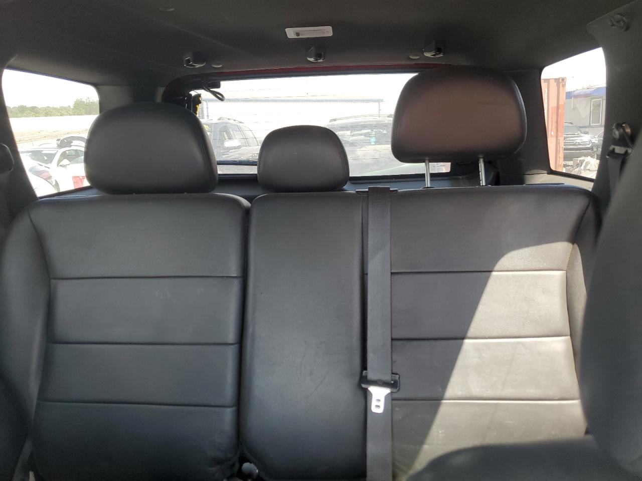 2011 Ford Escape - Image 10