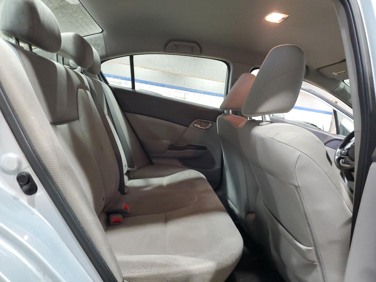 2012 Honda Civic - Image 11