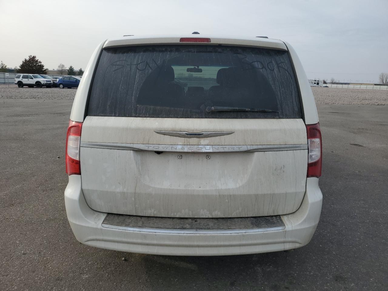 2011 Chrysler Town & Country Touring VIN: 2A4RR5DG7BR701865 Lot: 49011495