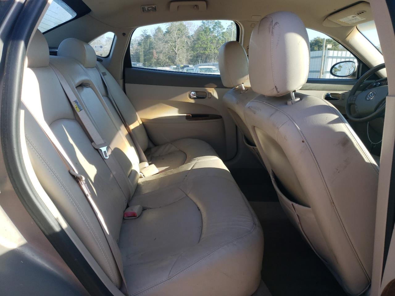 2006 Buick LaCrosse - Image 10