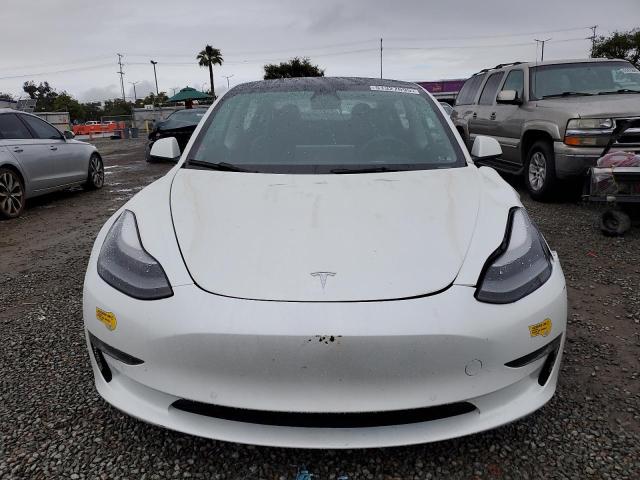  TESLA MODEL 3 2022 Белы