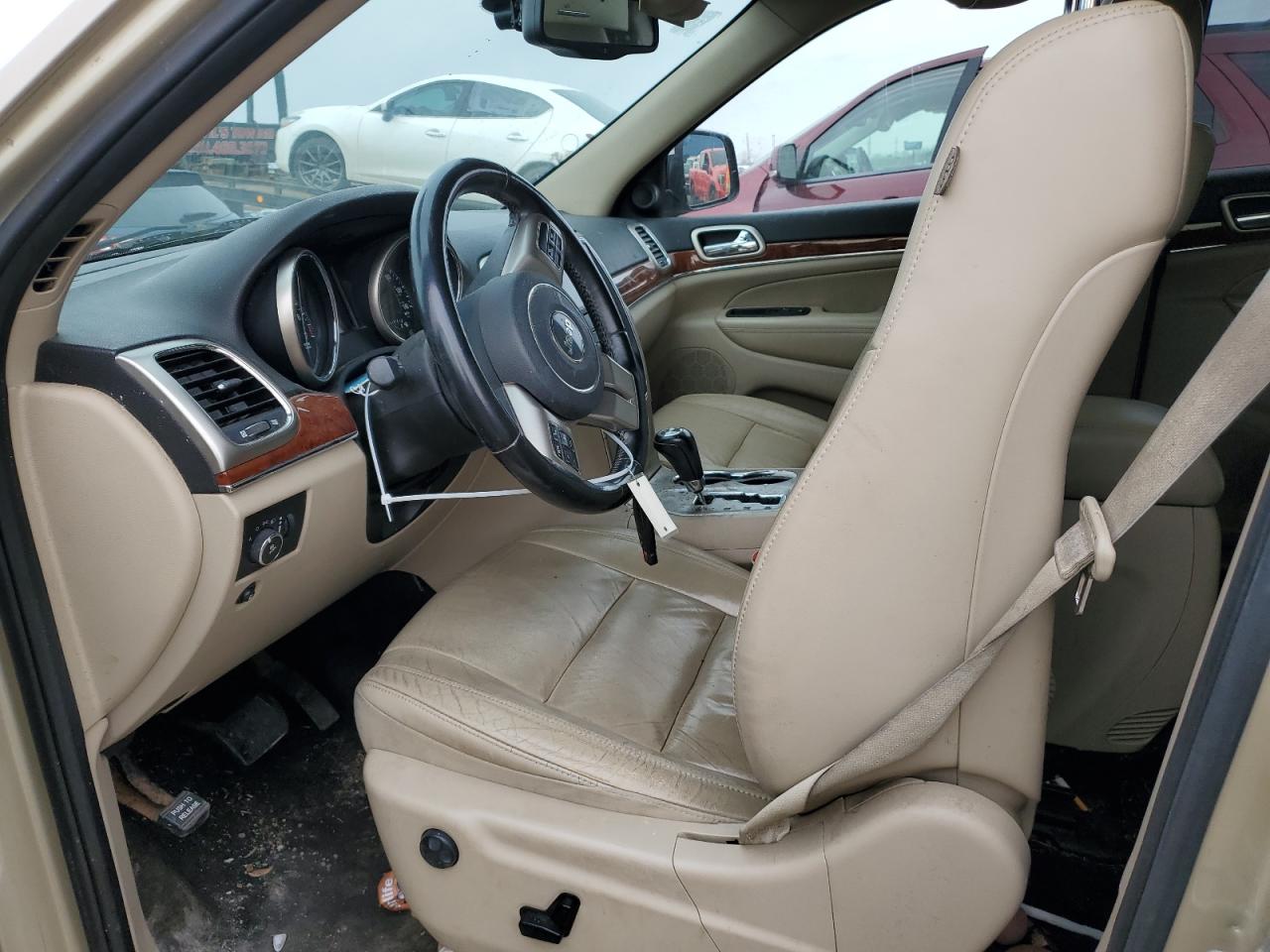 2011 Jeep Grand Cherokee - Image 7