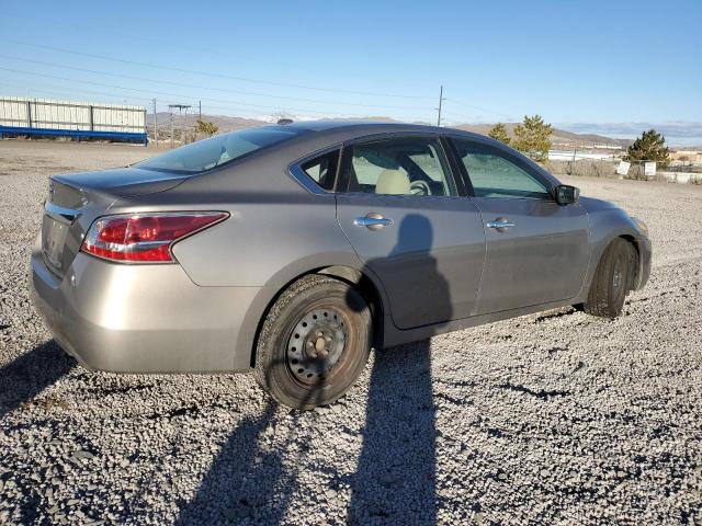 Sedans NISSAN ALTIMA 2015 Gold