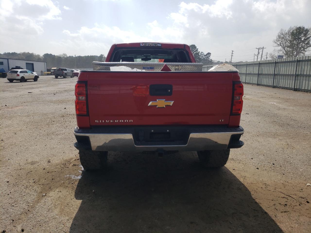 2015 Chevrolet Silverado - Image 6