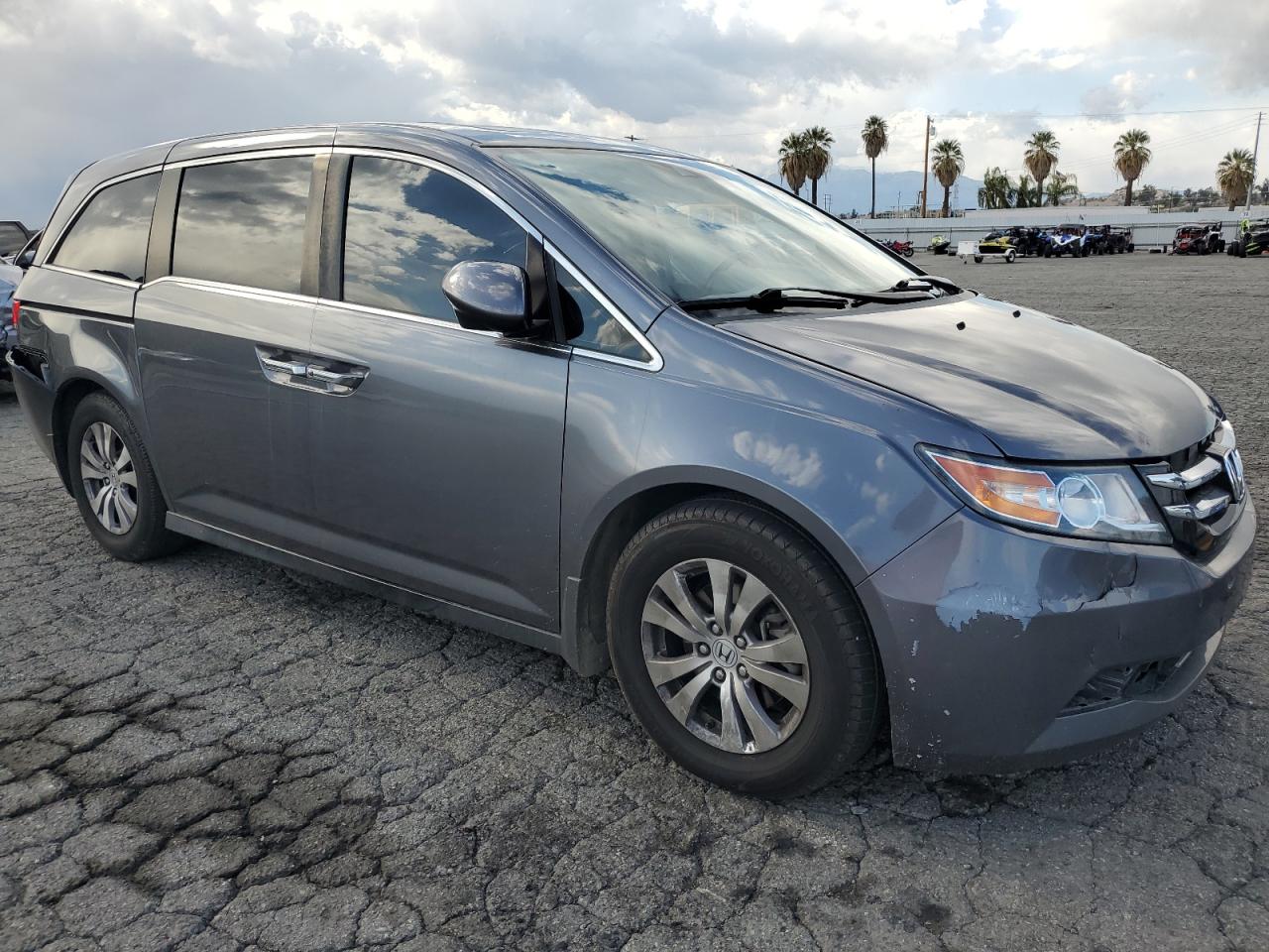 2016 Honda Odyssey - Image 4