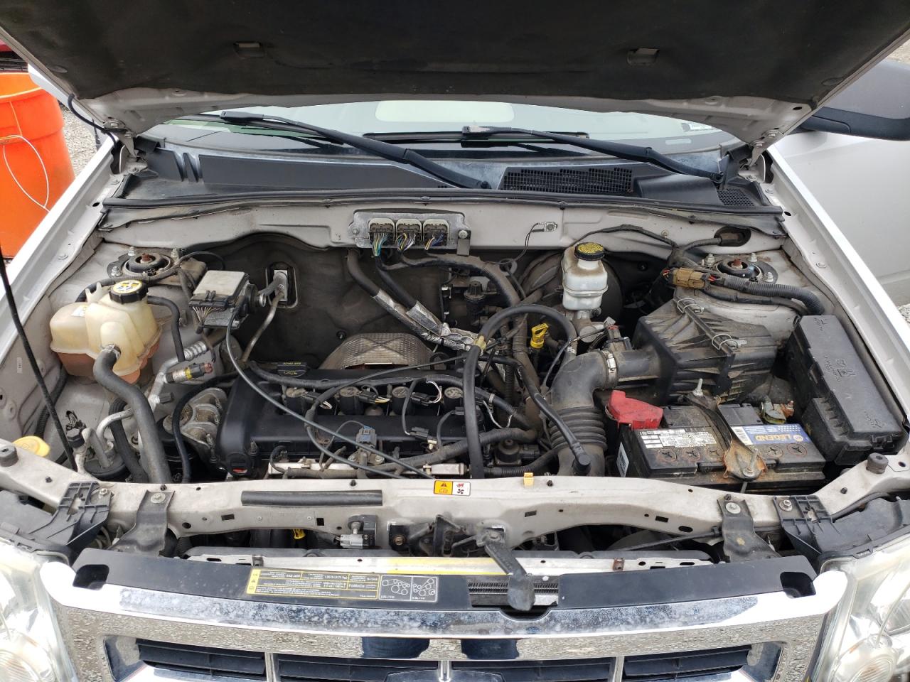 2008 Ford Escape - Image 12