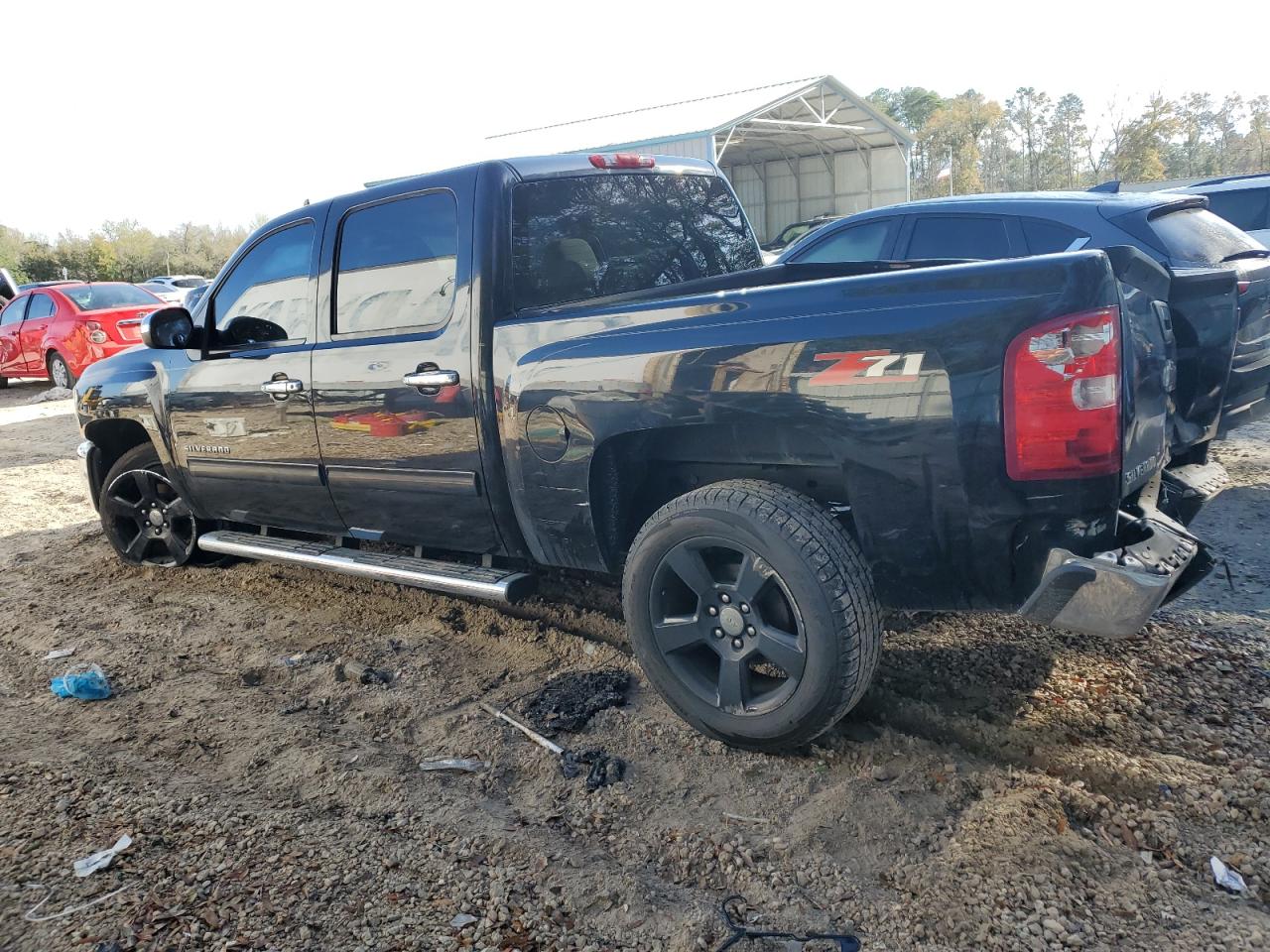 2013 Chevrolet Silverado - Image 2