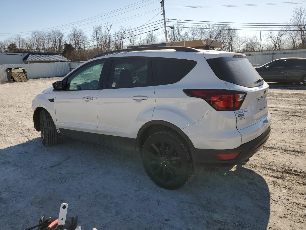 2019 Ford Escape - Image 2