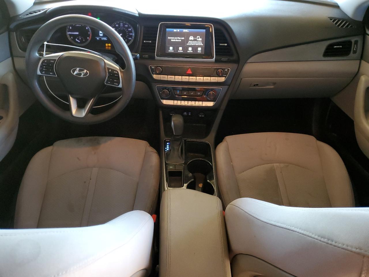 2019 Hyundai Sonata - Image 8