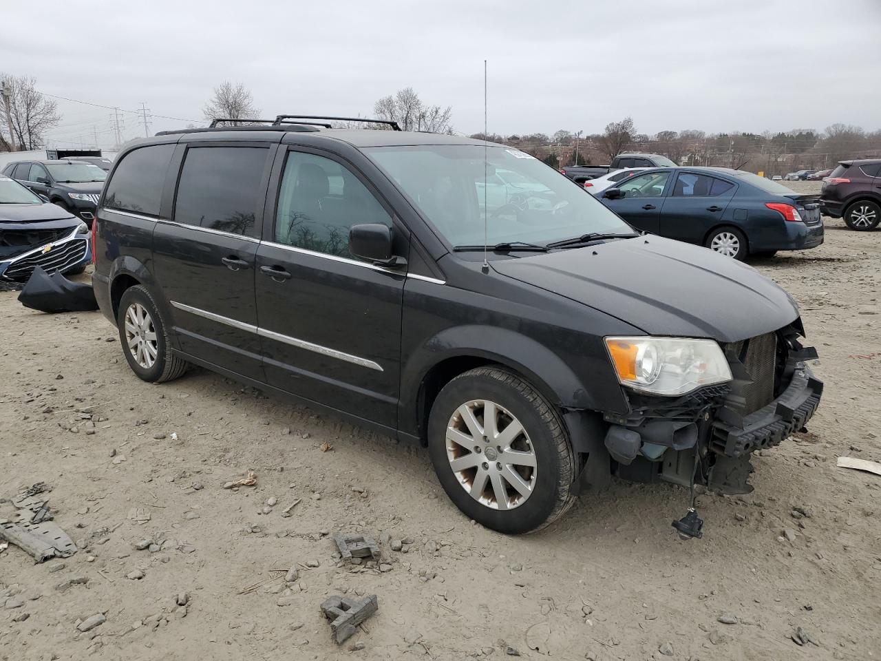 2013 Chrysler Town & Country - Image 4