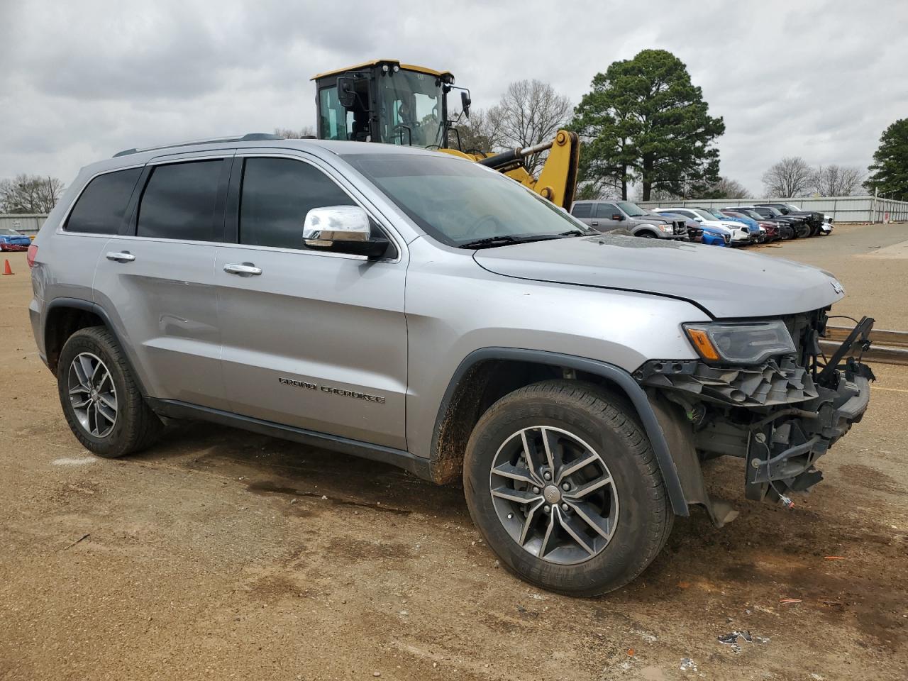 2018 Jeep Grand Cherokee - Image 4