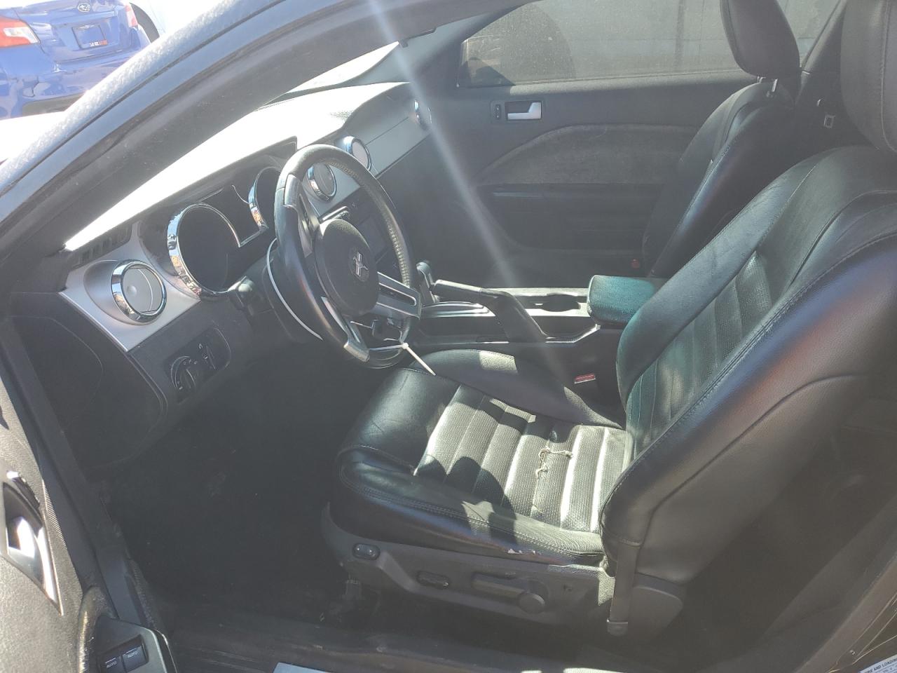 2006 Ford Mustang - Image 7