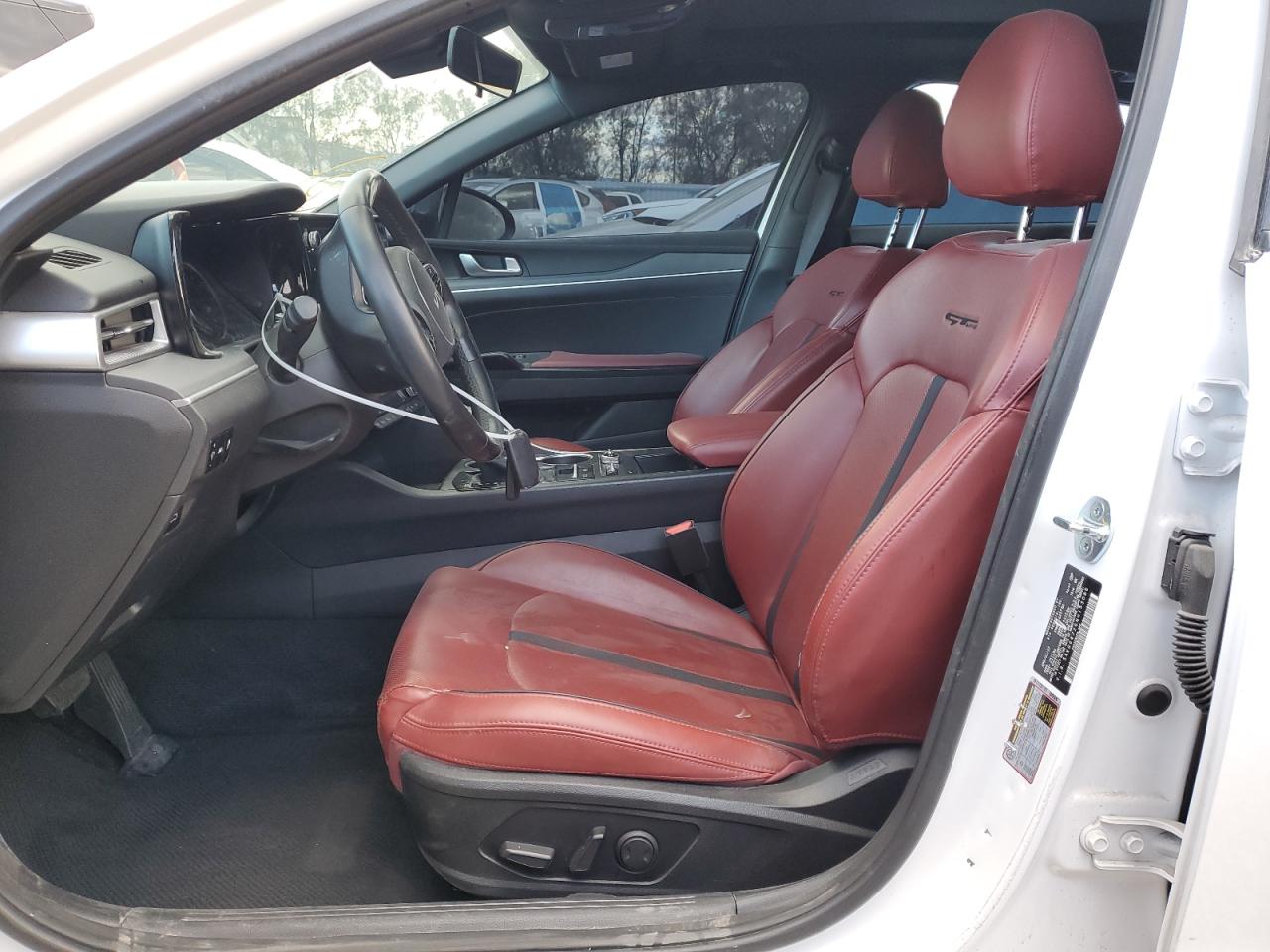 2022 Kia K5 - Image 7