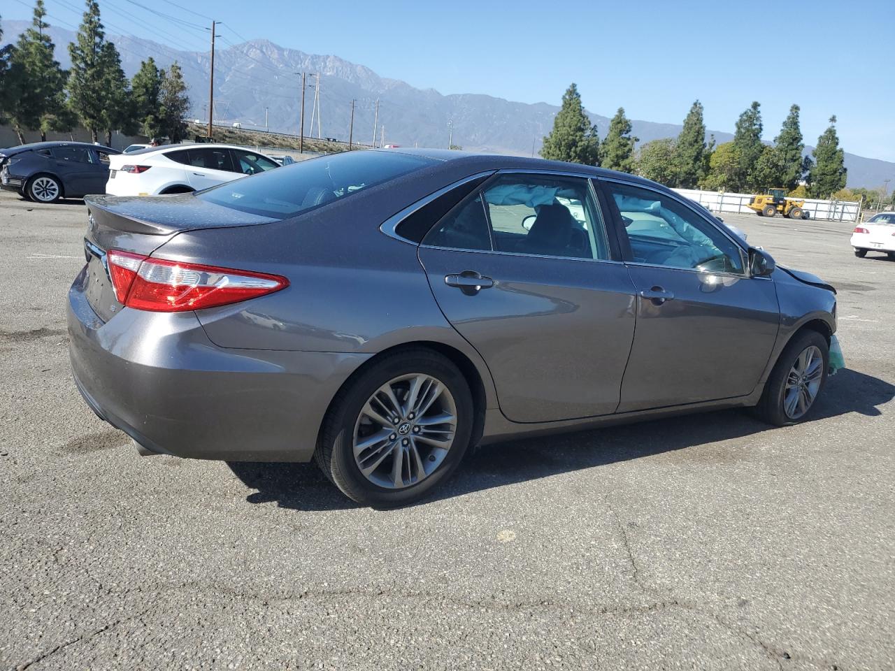 2017 Toyota Camry - Image 3