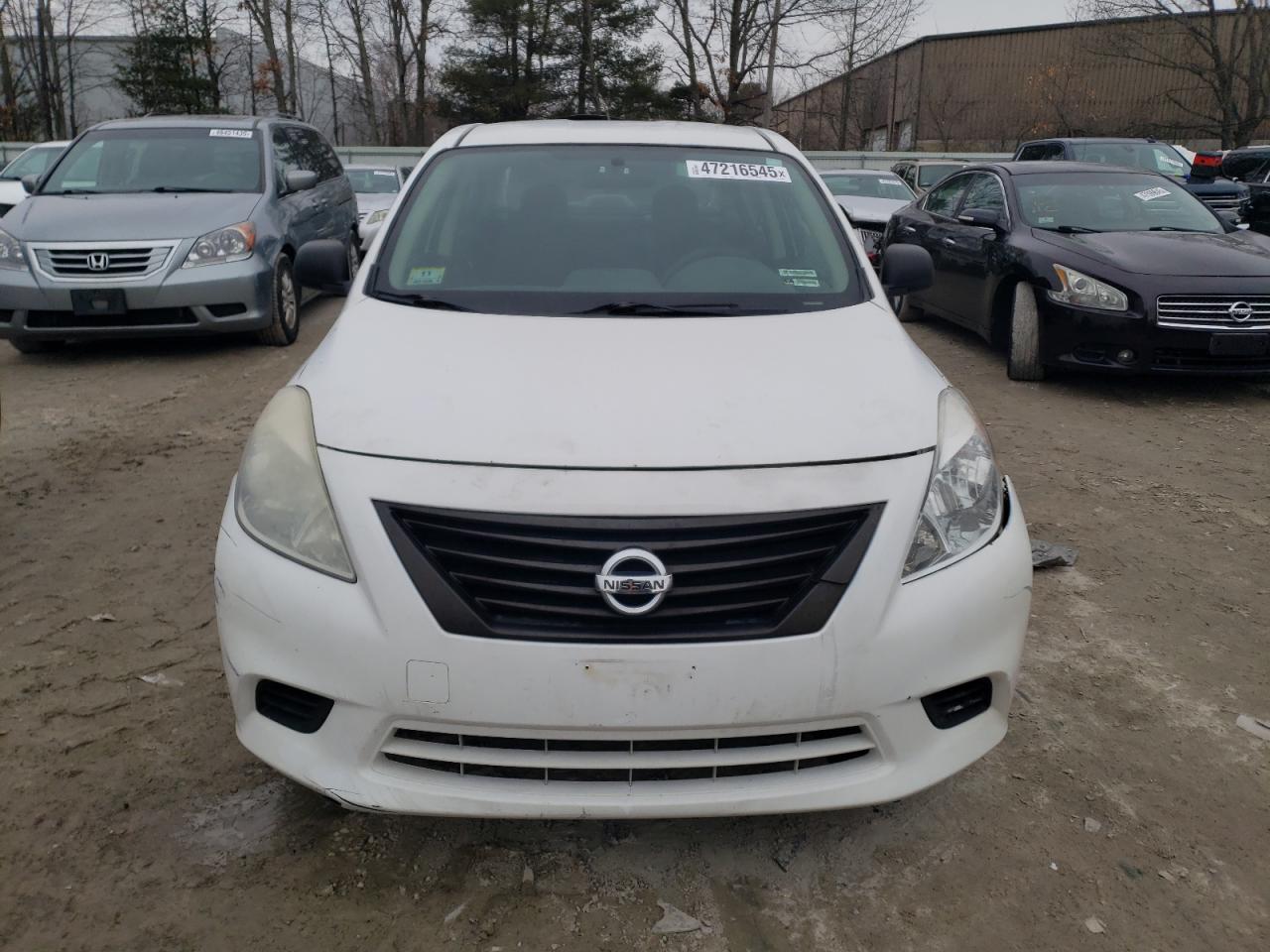 2014 Nissan Versa - Image 5