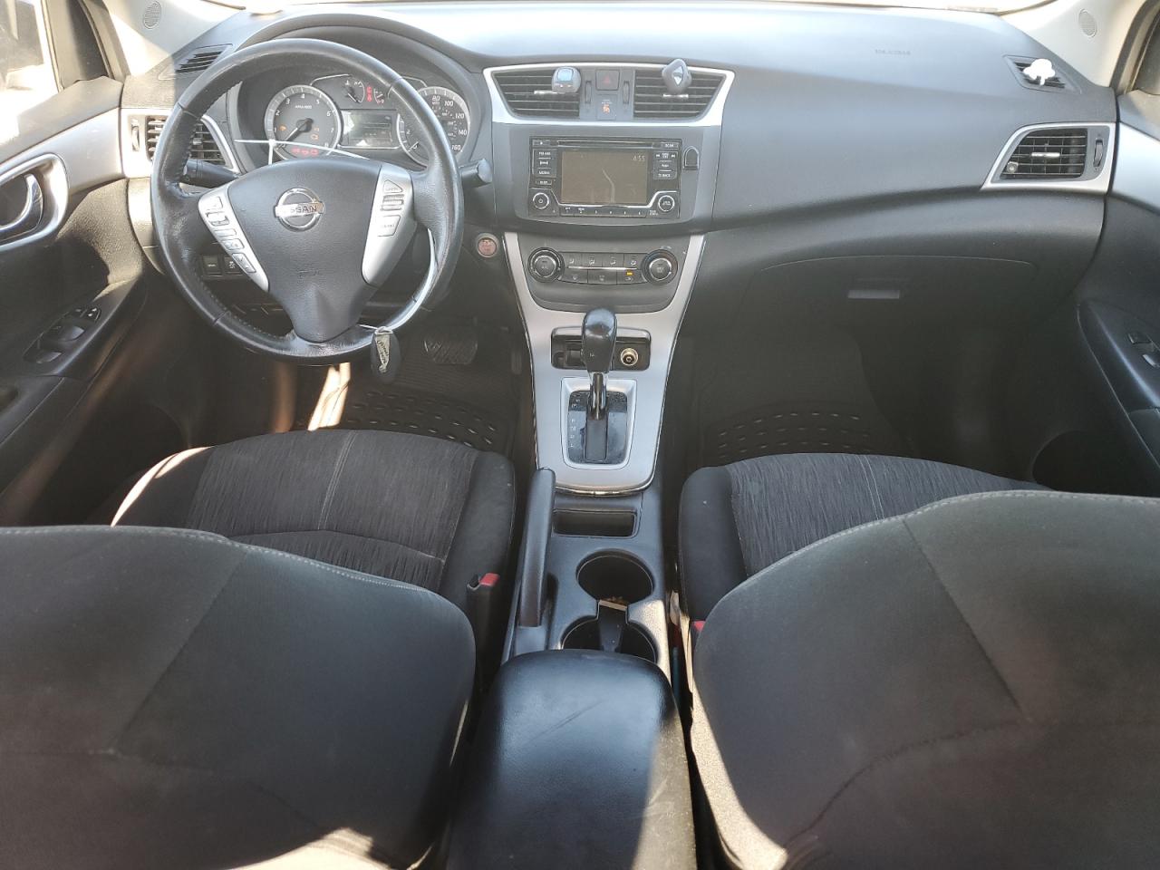 2015 Nissan Sentra - Image 8