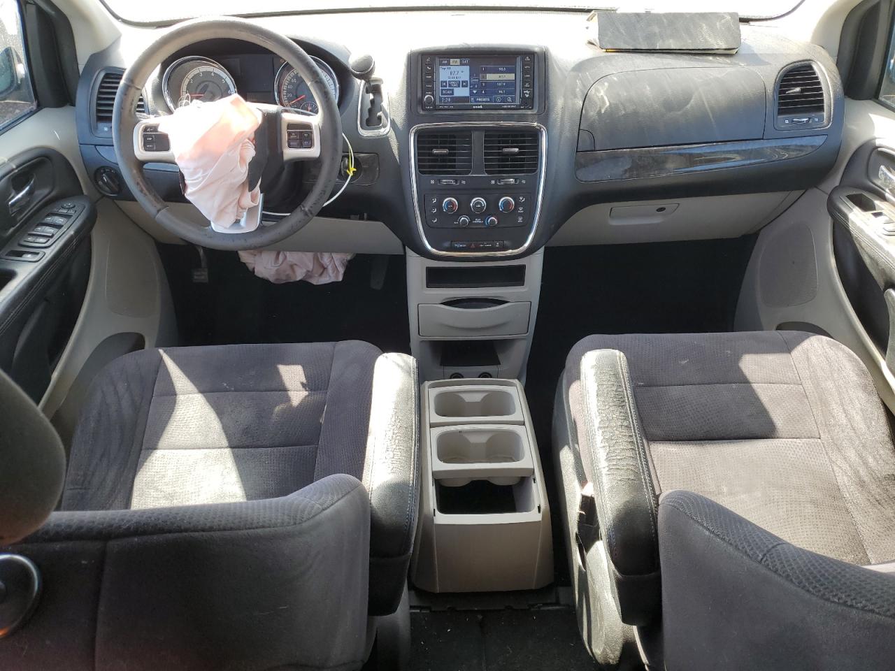2011 Dodge Caravan - Image 8