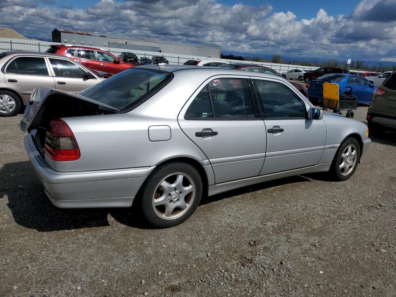 2000 Mercedes-Benz C-klasse - Image 3