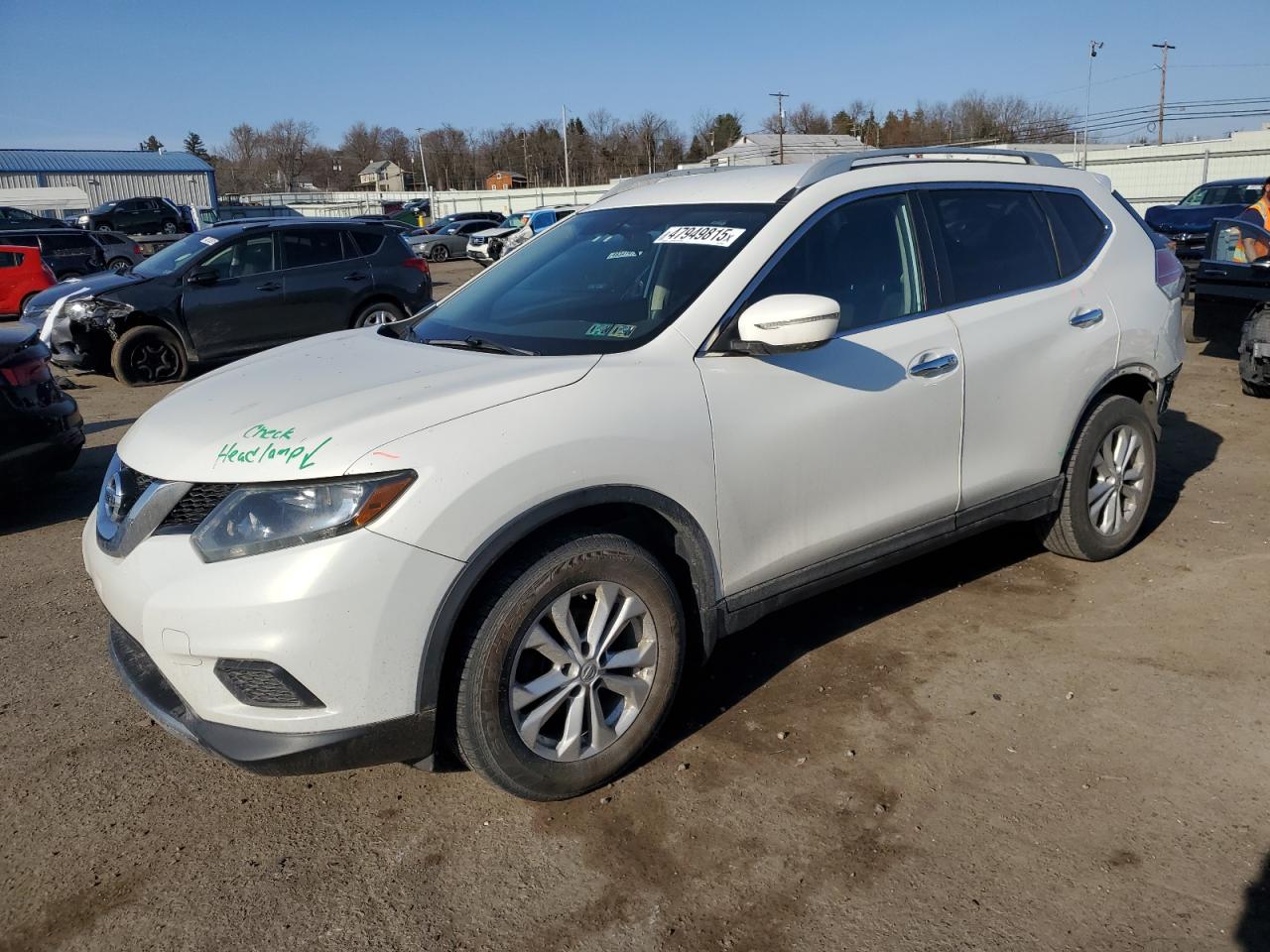2014 Nissan Rogue - Image 1
