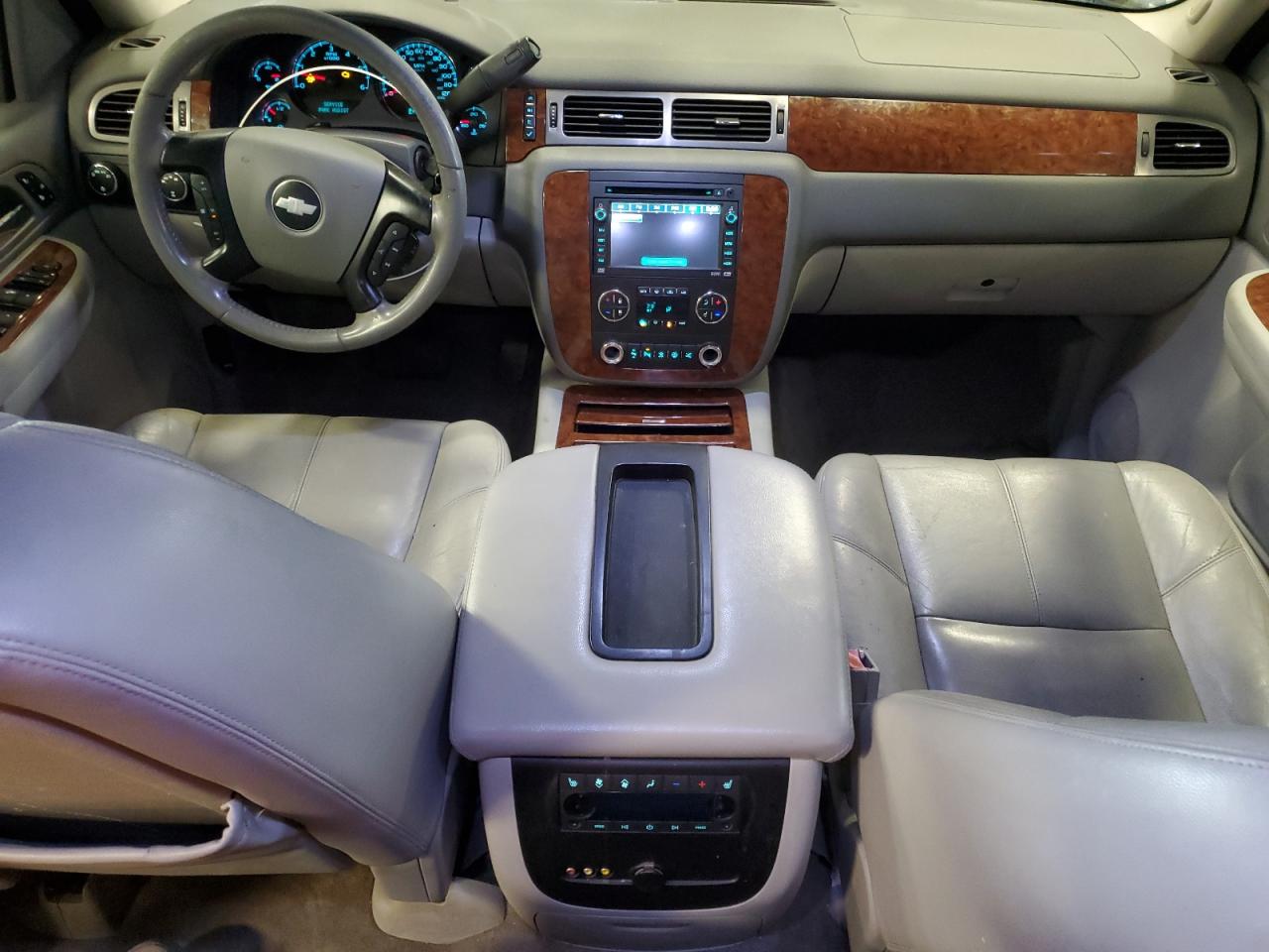 2008 Chevrolet Tahoe - Image 8