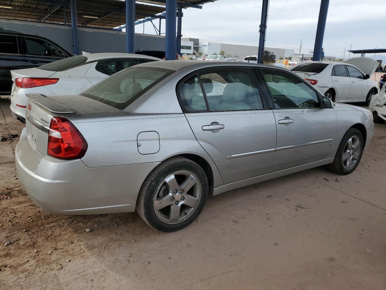 2006 Chevrolet Malibu - Image 3