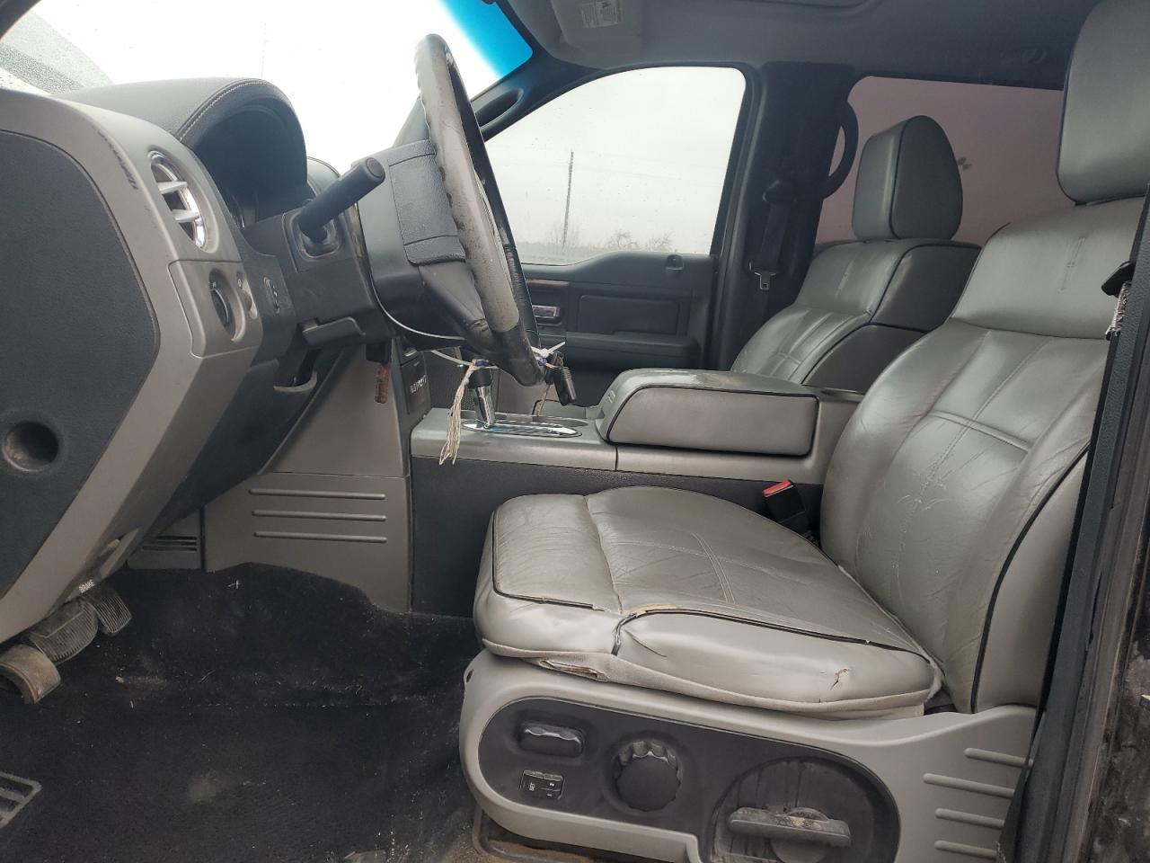 2006 Lincoln Mark Lt VIN: 5LTPW18566FJ16678 Lot: 47209065