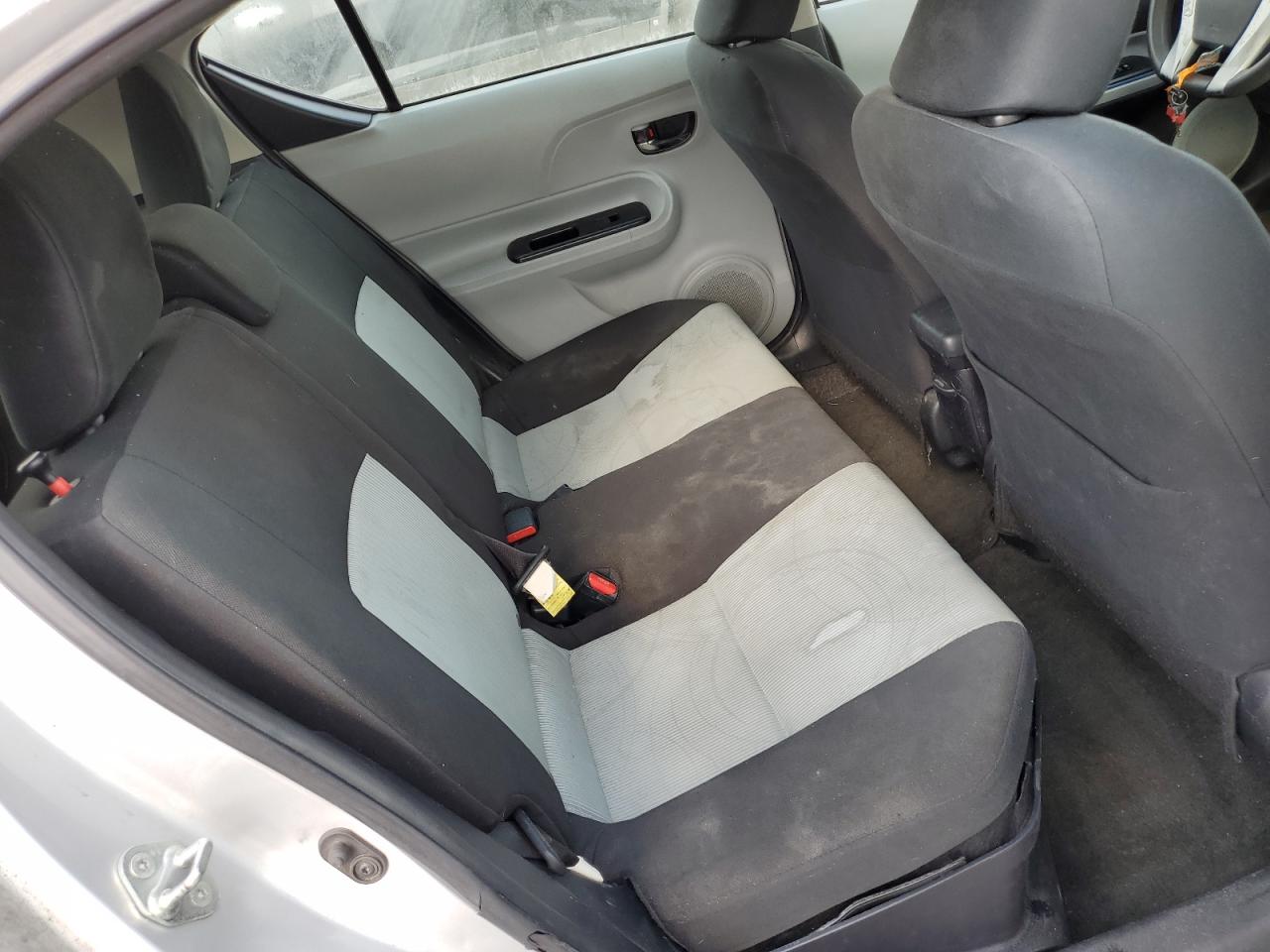 jtdkdtb3xd1530420 JTDKDTB3XD1530420 2013 Toyota Prius C