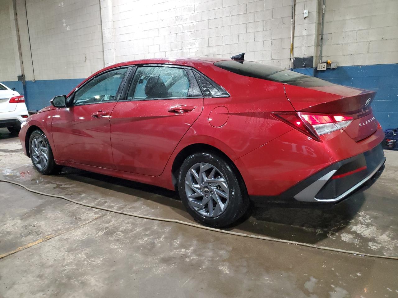 2024 Hyundai Elantra - Image 2