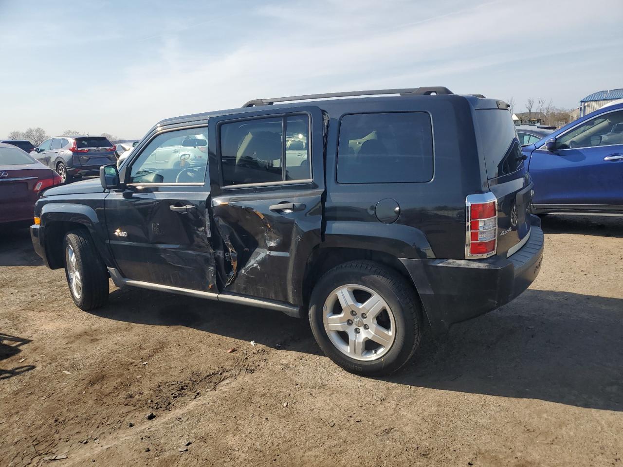 2010 Jeep Liberty (Patriot) - Image 2