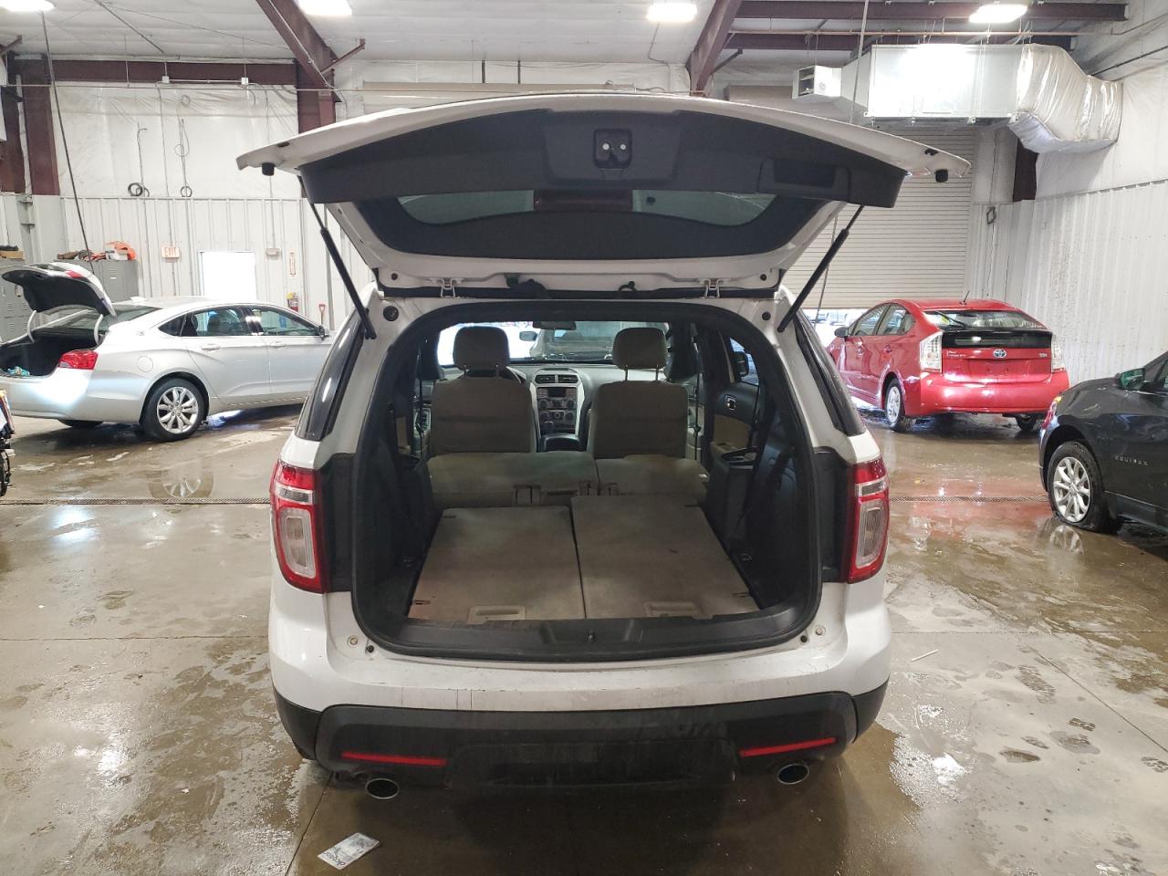 2014 Ford Explorer - Image 6