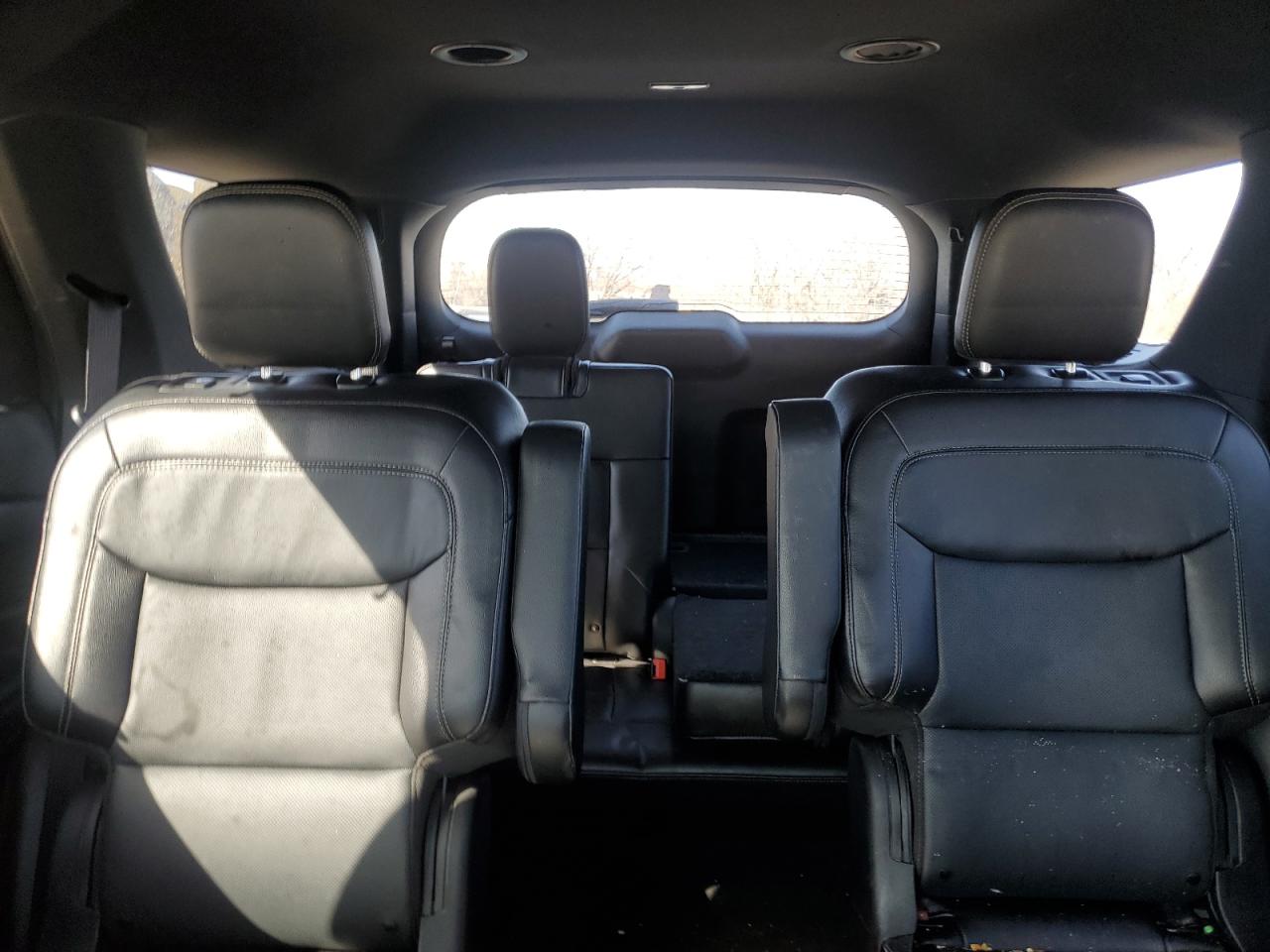 2020 Ford Explorer - Image 10
