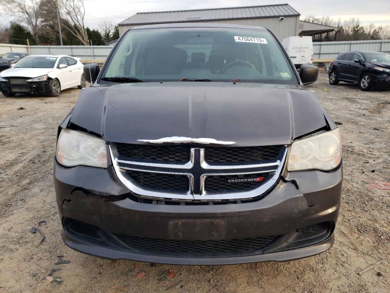 2015 Dodge Caravan - Image 5