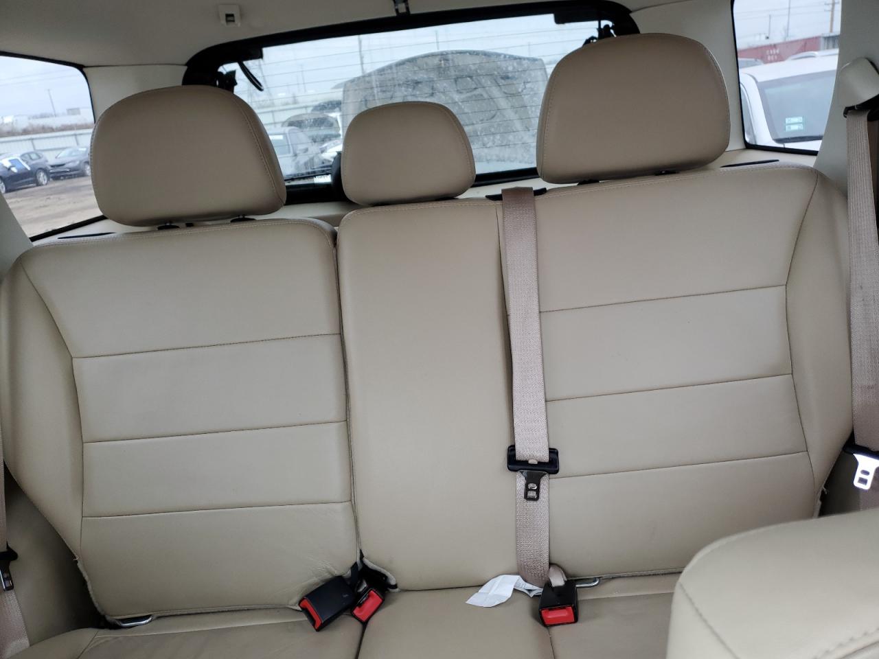 2012 Ford Escape - Image 10