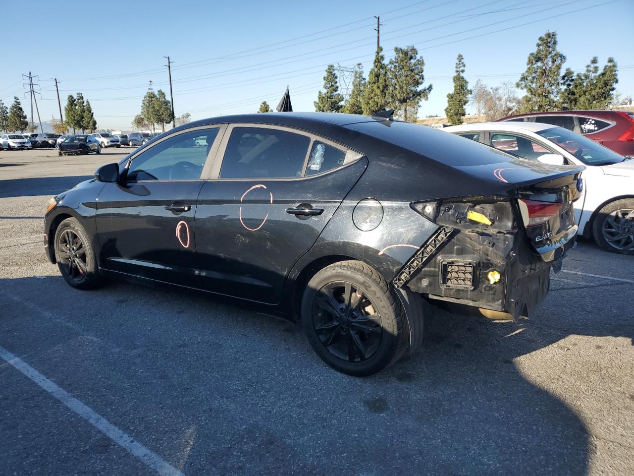 2018 Hyundai Elantra - Image 2