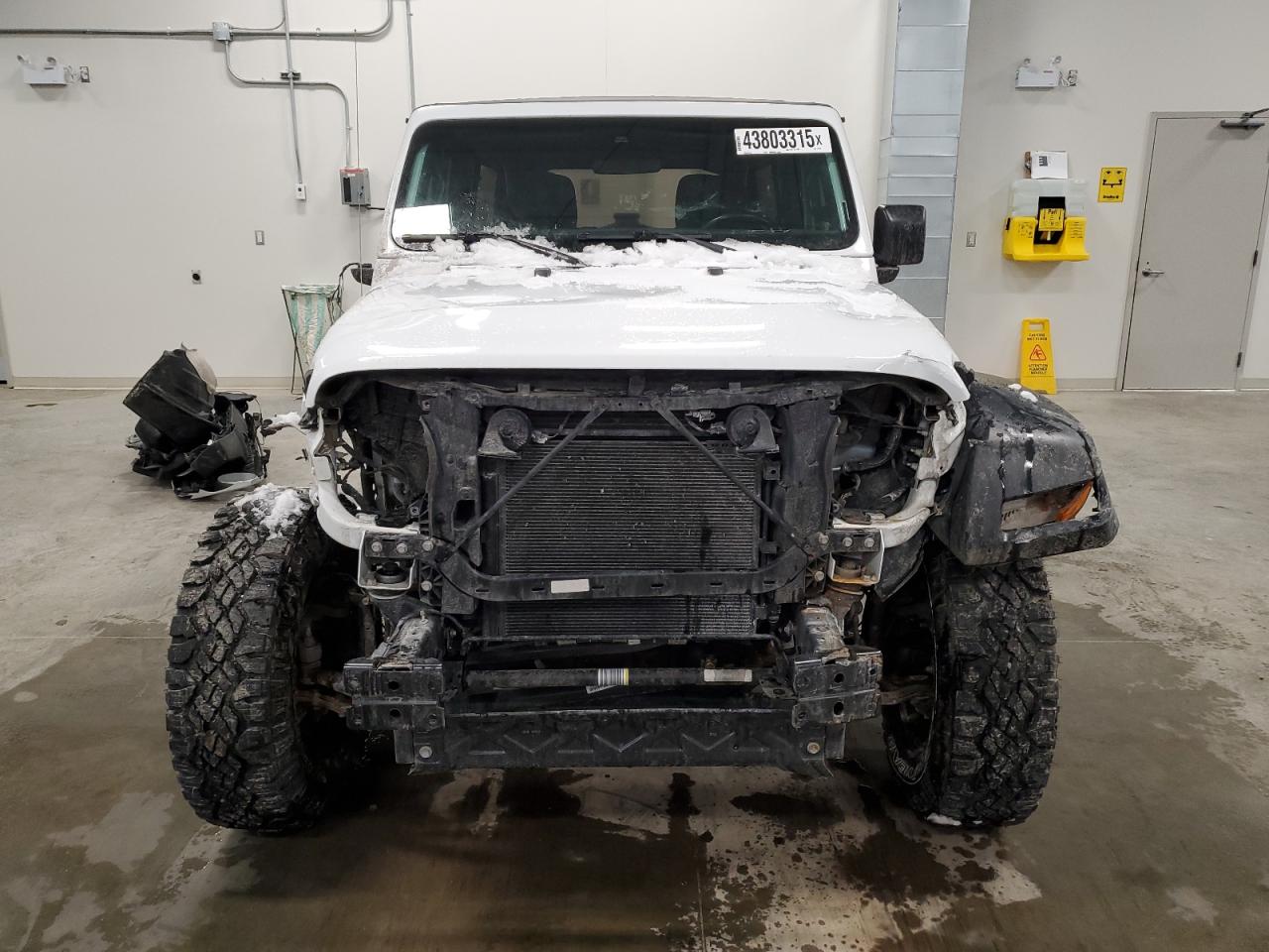 2020 Jeep Wrangler - Image 5