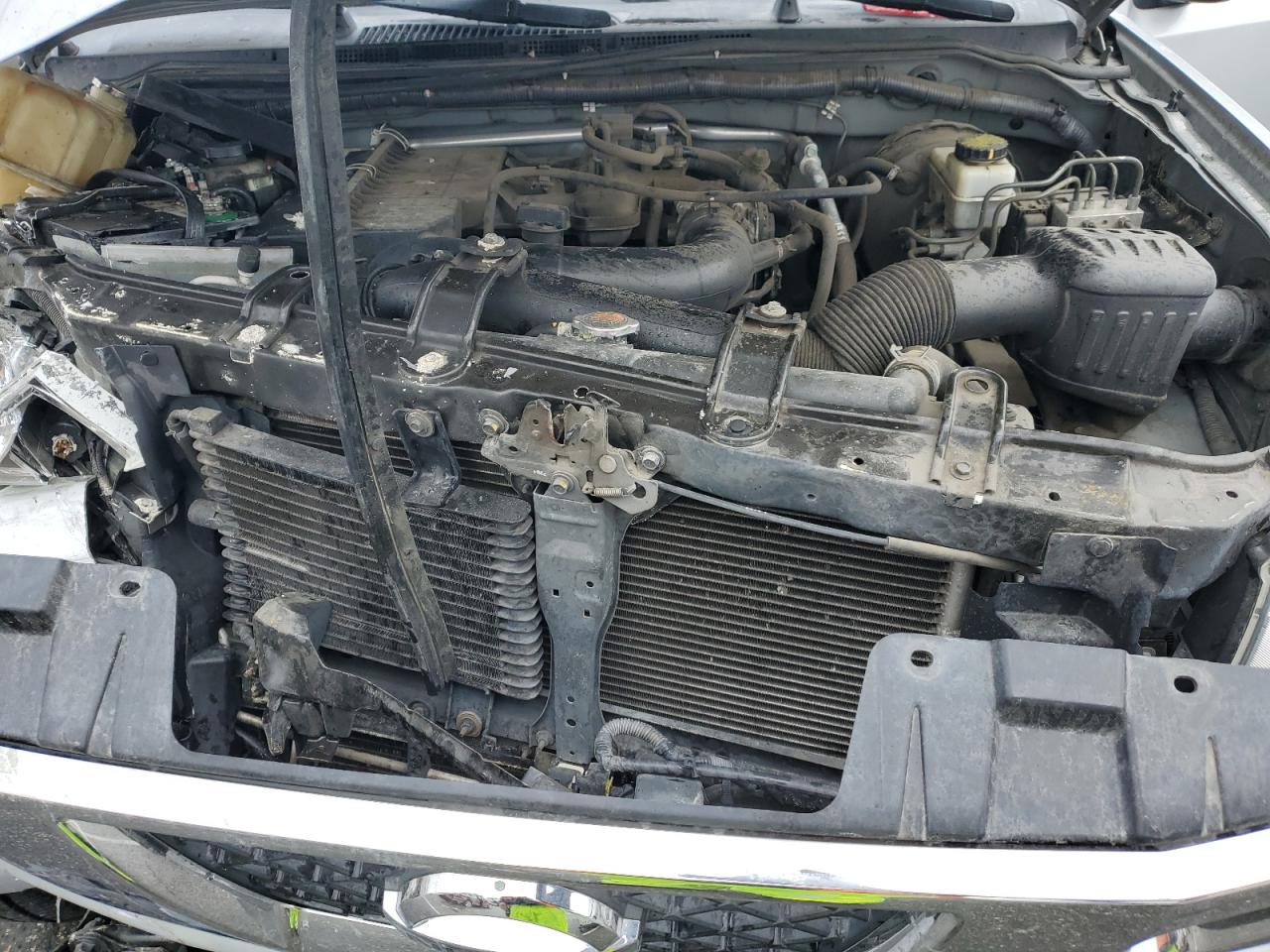 2015 Nissan Navara (Frontier) - Image 11