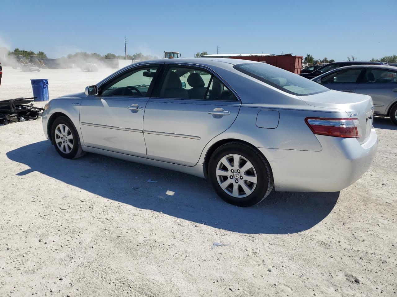 2007 Toyota Camry - Image 2