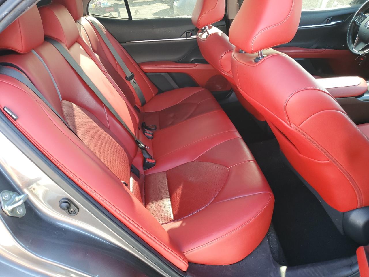 2020 Toyota Camry - Image 11