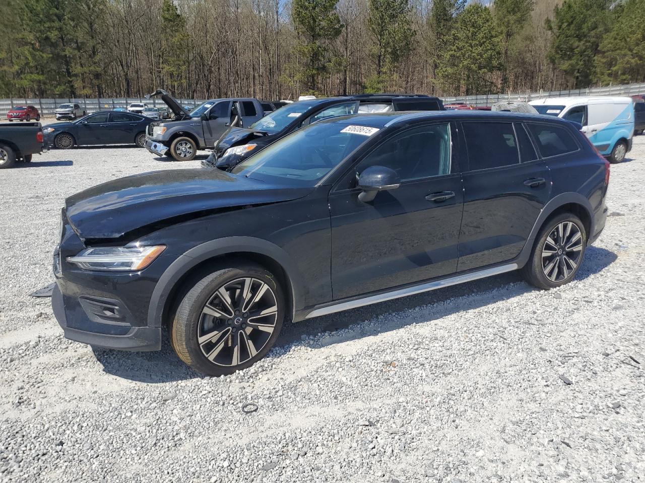 2023 Volvo V60 Cross Country Ultimate