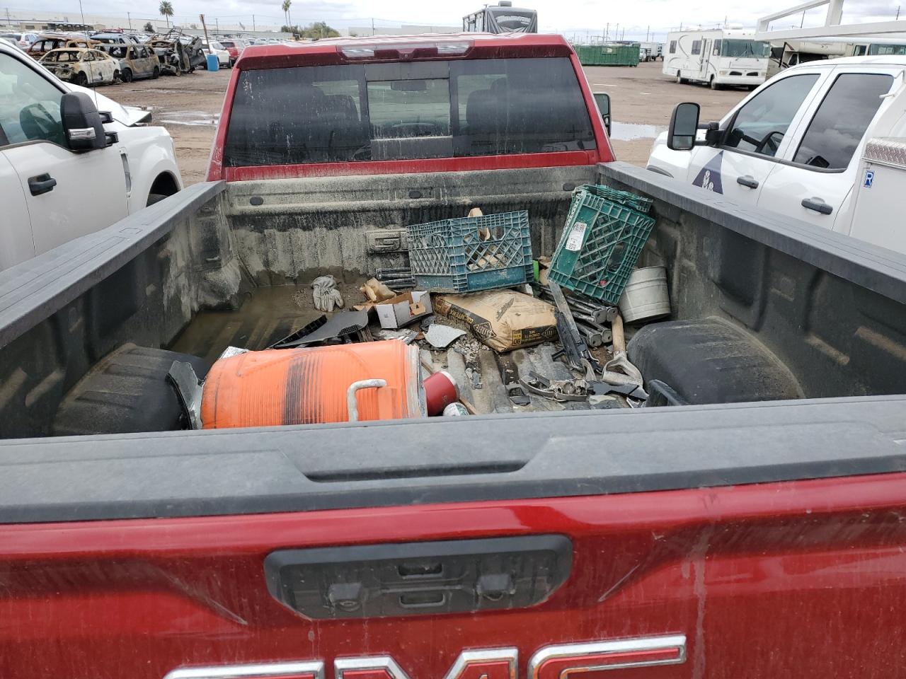 2022 GMC Sierra - Image 10