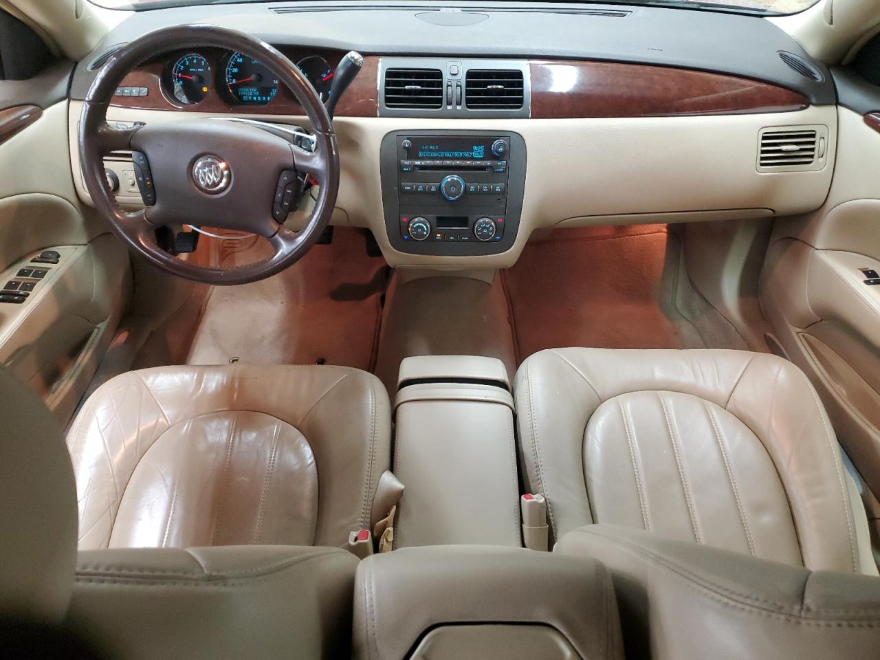 2008 Buick Lucerne - Image 8