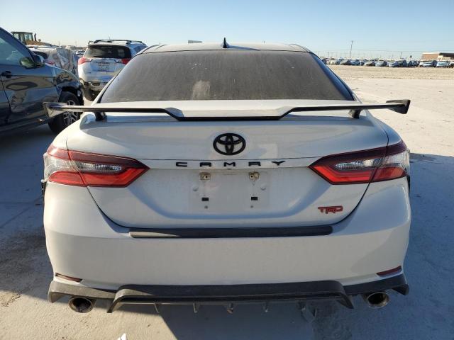  TOYOTA CAMRY 2021 White