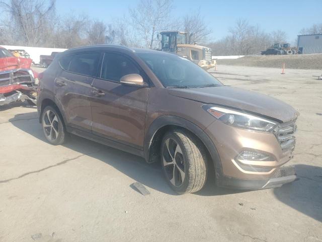 Parquets HYUNDAI TUCSON 2016 Brown